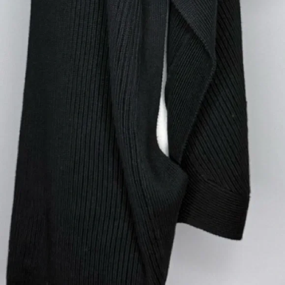 Michael Kors Black Sweater Knit Shrug Vest w/ Belts & Faux Fur Collar Medium P - Picture 4 of 6